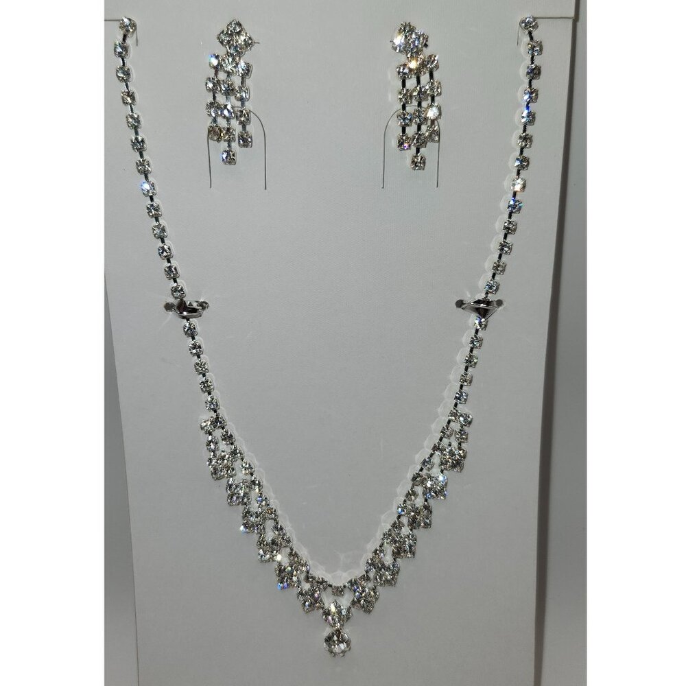 Saint Sammy Austrian Crystal Necklace/Earrings Set Dangle Crystals Prom Wedding